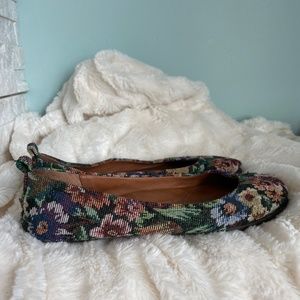 Gentle Souls by Kenneth Cole Women's Dana Ballet Flat (7.5)